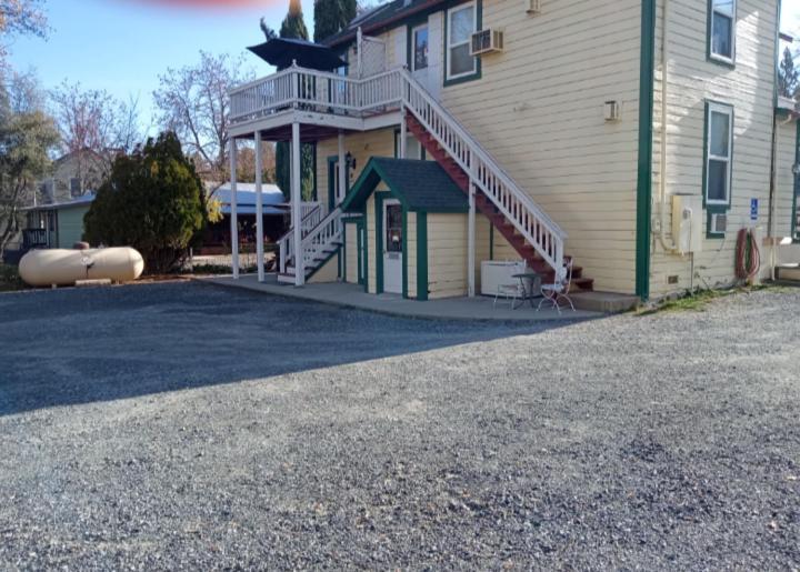 All Seasons Groveland Inn Exterior photo